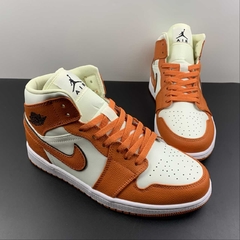 Jordan 1 Mid Sport Spice na internet