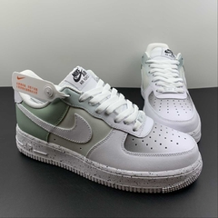 Nike Air Force 1 Low White Light Green Custom na internet