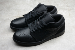 Jordan 1 Low Triple Black - Born Sneakers