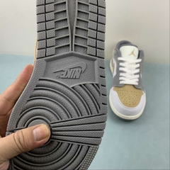 Imagem do Jordan 1 Low White-Grey/Beige-Yellow Cusom