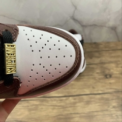 Nike SB Dunk Low Supreme Stars Barkroot Brown na internet