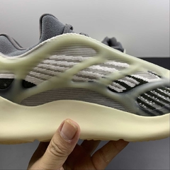 adidas Yeezy 700 V3 Fade Salt - Born Sneakers
