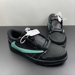 Jordan 1 Low Travis Scott Black Phantom x Tiffany & Co. 1837 Custom na internet