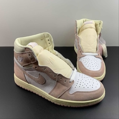 Jordan 1 Retro High Washed Pink na internet