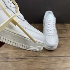 Nike Air Force 1 Low Off-White ComplexCon - comprar online