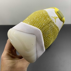 Jordan 11 Retro Low Tour Yellow Snakeskin - loja online