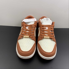 Imagem do Nike Dunk Low Retro Sun Club Burn Sunrise