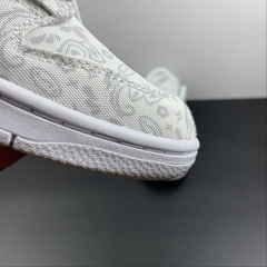 Nike Dunk Low White Paisley - comprar online