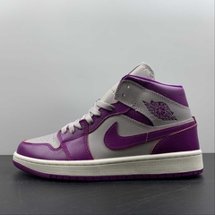 Jordan 1 Mid Magenta