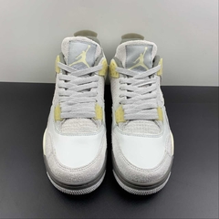 Imagem do Jordan 4 Retro SE Craft Photon Dust