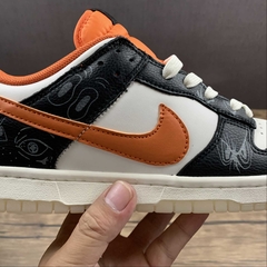 Nike Dunk Low Halloween Owl - Born Sneakers