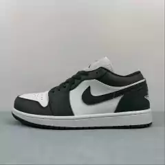 Jordan 1 Low Galactic Jade