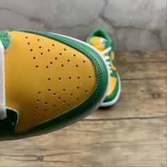 Nike Dunk Low Brazil na internet