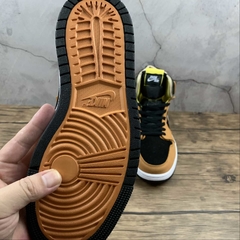 Imagem do Jordan 1 High Zoom Air CMFT Black Monarch