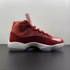 Jordan 11 Retro Win Like 96 - comprar online