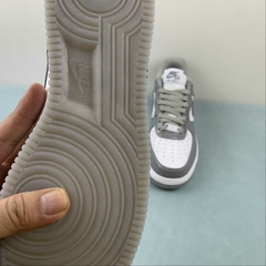 Imagem do Nike Air Force 1 '07 Low Grey Patent