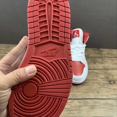 Imagem do Jordan 1 Mid Reverse Chicago
