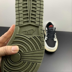 Imagem do Jordan 1 Retro Low OG SP Travis Scott Olive
