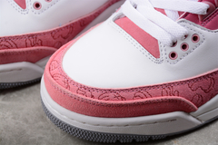 Jordan 3 Retro Kaws White/Pink Custom na internet