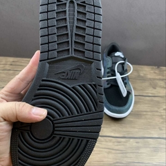 Imagem do Jordan 1 Low Chameleon
