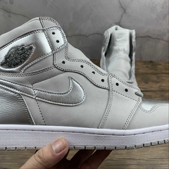 Jordan 1 Retro High CO Japan Neutral Grey - Born Sneakers