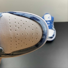 Jordan 1 Low Washed Denim na internet