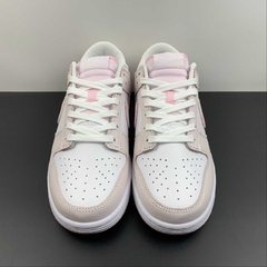 Imagem do Nike Dunk Low Essential Paisley Pack Pink