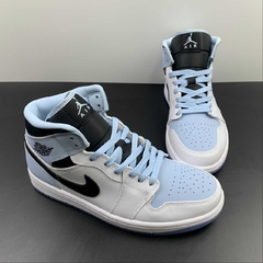 Jordan 1 Mid SE Ice Blue - loja online