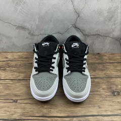 Imagem do Nike SB Dunk Low VX1000