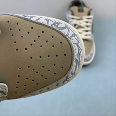 Nike SB Dunk Low Travis Scott Beige Custom na internet
