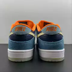 Nike SB Dunk Low MIA Skate Shop - Born Sneakers
