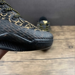 Nike Kobe 11 Low Mamba Day Id Black Gold Metallic - comprar online