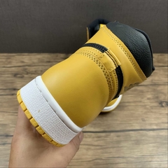 Jordan 1 Retro High Pollen na internet