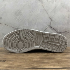 Jordan 1 Retro High CO Japan Neutral Grey