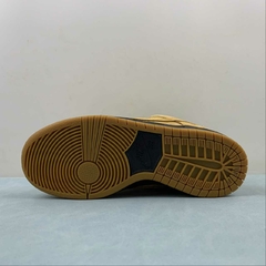 Imagem do Nike SB Dunk Low Wheat