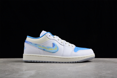 Jordan 1 Low SE Just Skate University Blue na internet