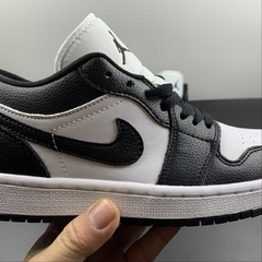 Jordan 1 Low Panda - Born Sneakers