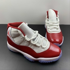Jordan 11 Retro Cherry na internet
