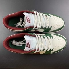 Nike Dunk Low Gorge Green Team Red - loja online
