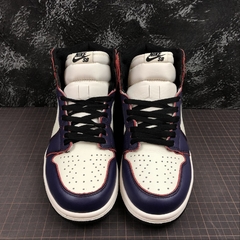 Imagem do Jordan 1 Retro High Defiant SB LA to Chicago