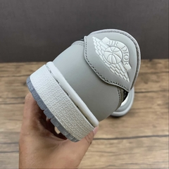 Jordan 1 Retro Low Dior na internet