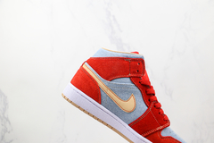 Jordan 1 Mid Denim Red na internet