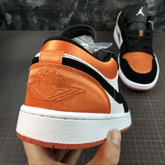 Jordan 1 Low Shattered Blackboard na internet