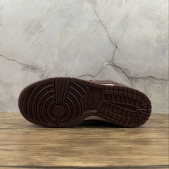 Nike SB Dunk Low Supreme Stars Barkroot Brown