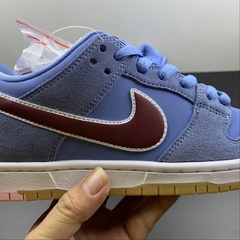 Nike SB Dunk Low Philadelphia Phillies - Born Sneakers