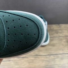 Nike Air Force 1 '07 LX Low Athletic Club Pro Green na internet