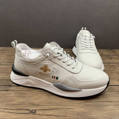 Sneaker Gucci na internet