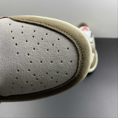 Jordan 1 Low OG Year of the Rabbit na internet