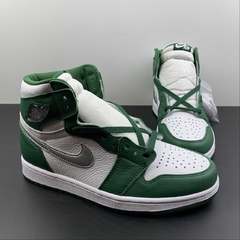 Jordan 1 Retro High Gorge Green na internet