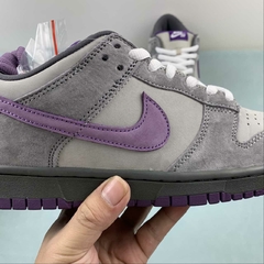 Nike SB Dunk Low Purple Pigeon na internet